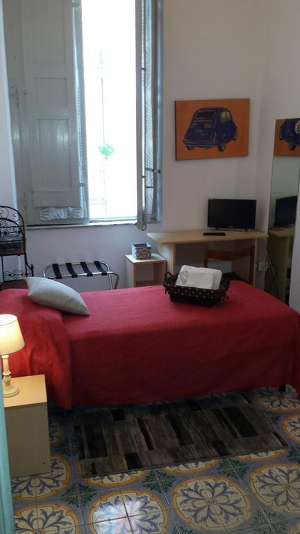 פאלמי B&B Centro Storico 900 מראה חיצוני תמונה
